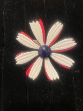 Enamel floral pendant